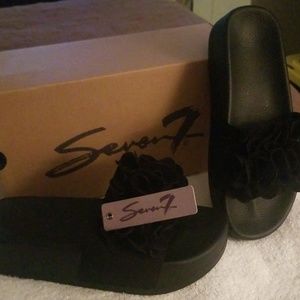 I'm selling DIDI Ruffle Seven Sandal.